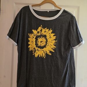 Sunflower Grapic T